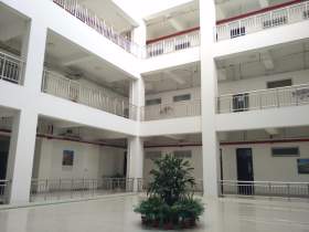 上海新艺合画室教室图4
