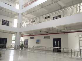 上海新艺合画室教室图1