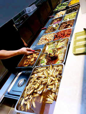 福建白塔岭画室食堂图6