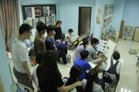 郑州国艺106画室教室图2