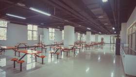 西安兄弟画室美术培训学校食堂图1