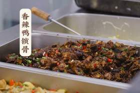 江西艺道尚贤画室食堂图5