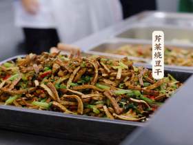 江西艺道尚贤画室食堂图3